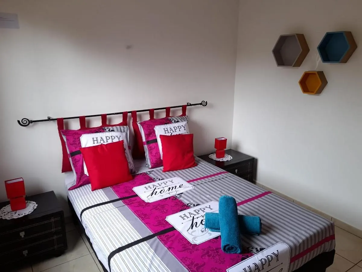 Casa de Campo La Villa Bois-Rada Sainte-Rose