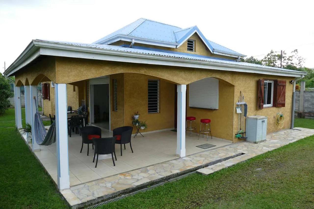 Casa de Campo La Villa Bois-Rada Sainte-Rose Guadalupe